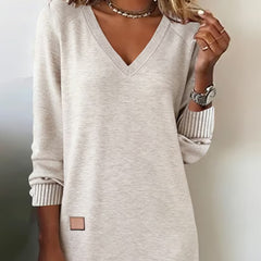 Beige comfortable V-neck dress with 3/4 sleeves and small square chest patch