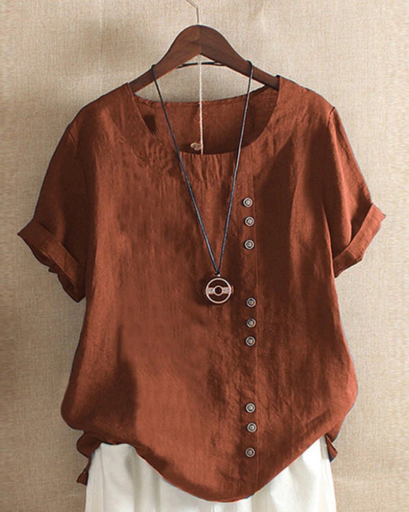 Rust-brown summer tee with V-neck, front button placket, short sleeves and pendant charm