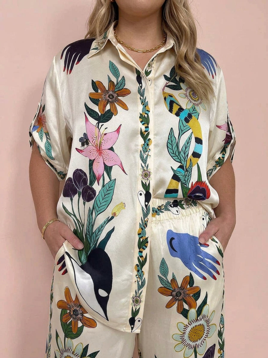 Nika | Resort Vibes Satin unique print shirt & trousers set Fit